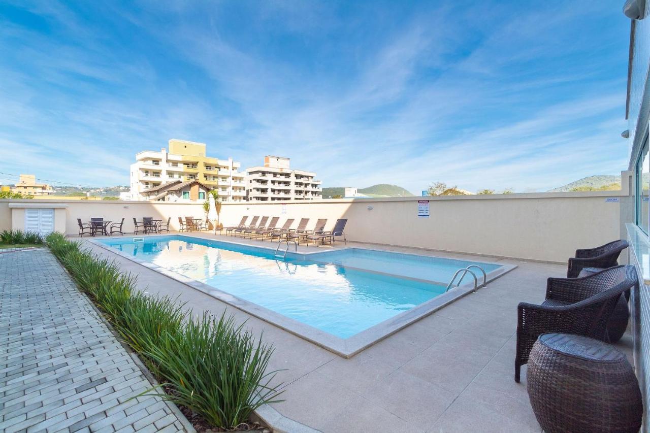 ボンビーニャスAluguel Apartamento 2 Quartos Piscina Bombas Sc 419アパートメント エクステリア 写真