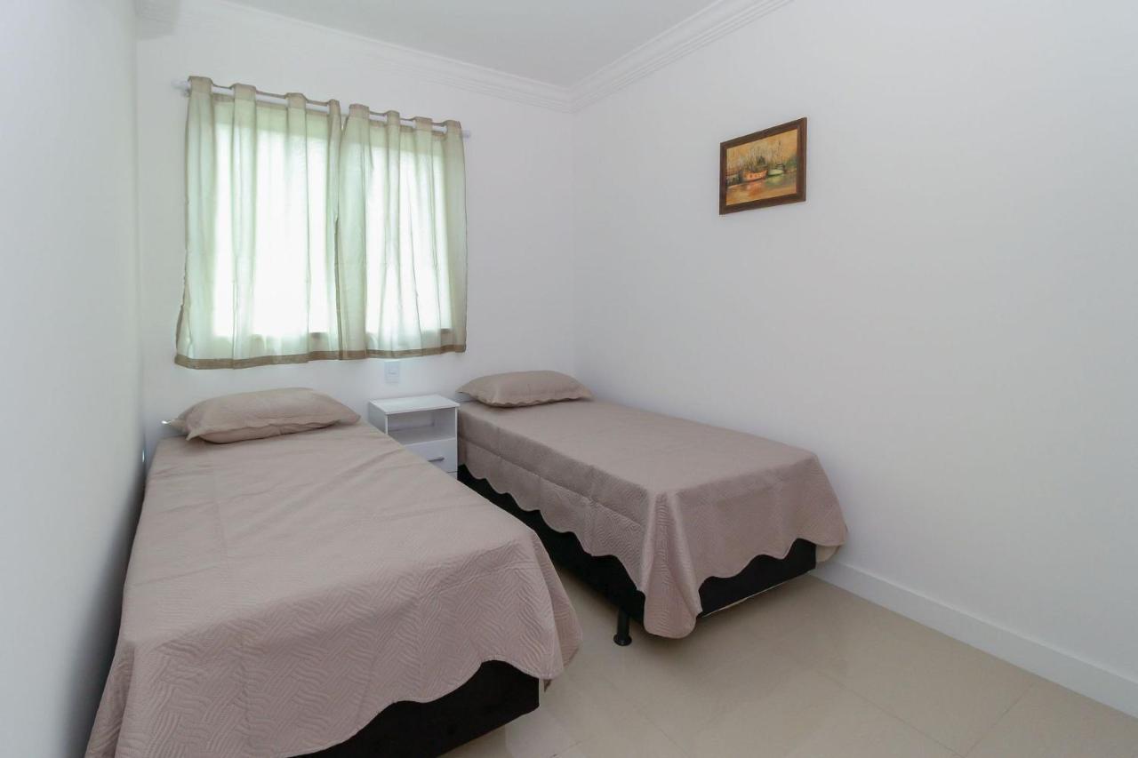 ボンビーニャスAluguel Apartamento 2 Quartos Piscina Bombas Sc 419アパートメント エクステリア 写真
