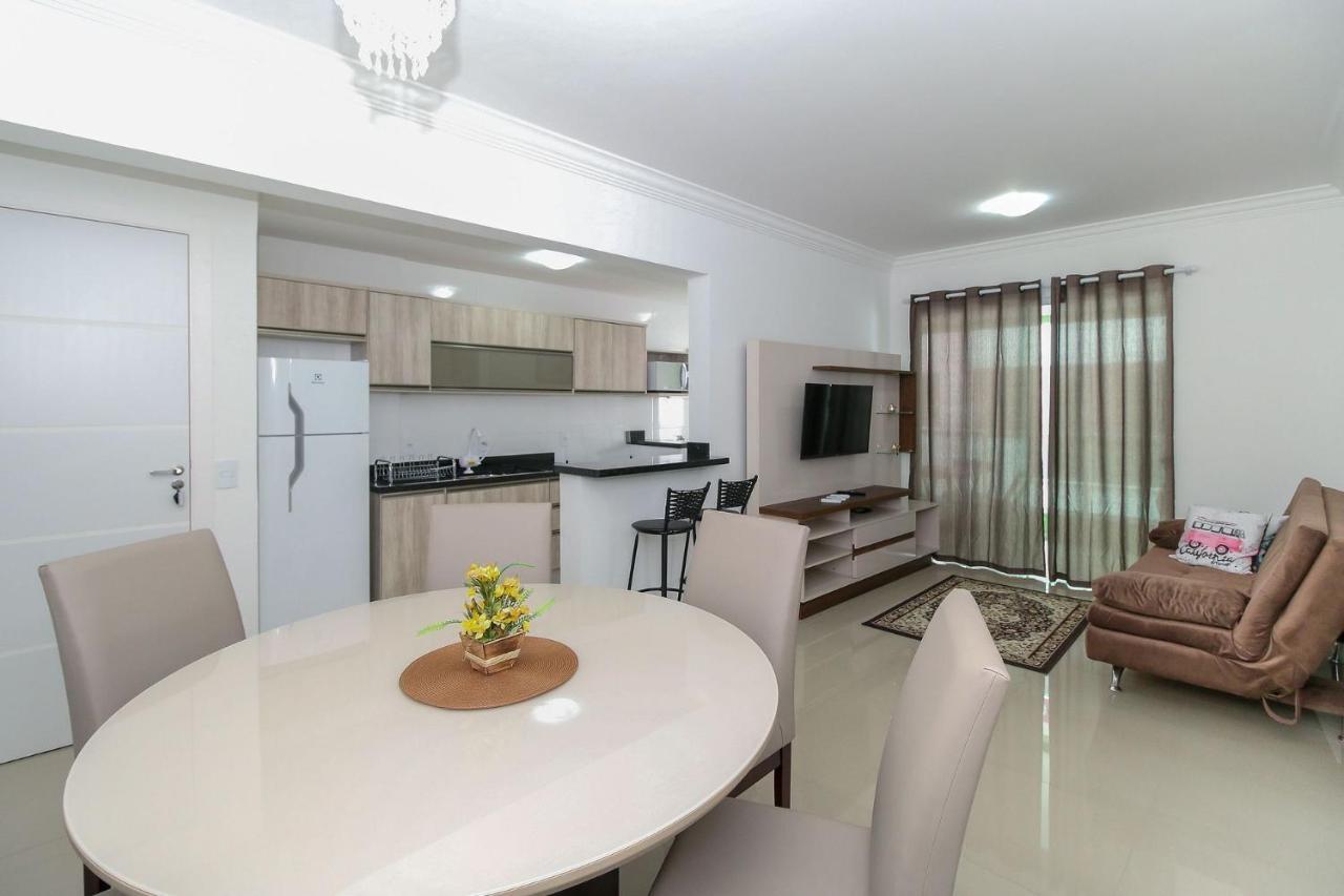 ボンビーニャスAluguel Apartamento 2 Quartos Piscina Bombas Sc 419アパートメント エクステリア 写真