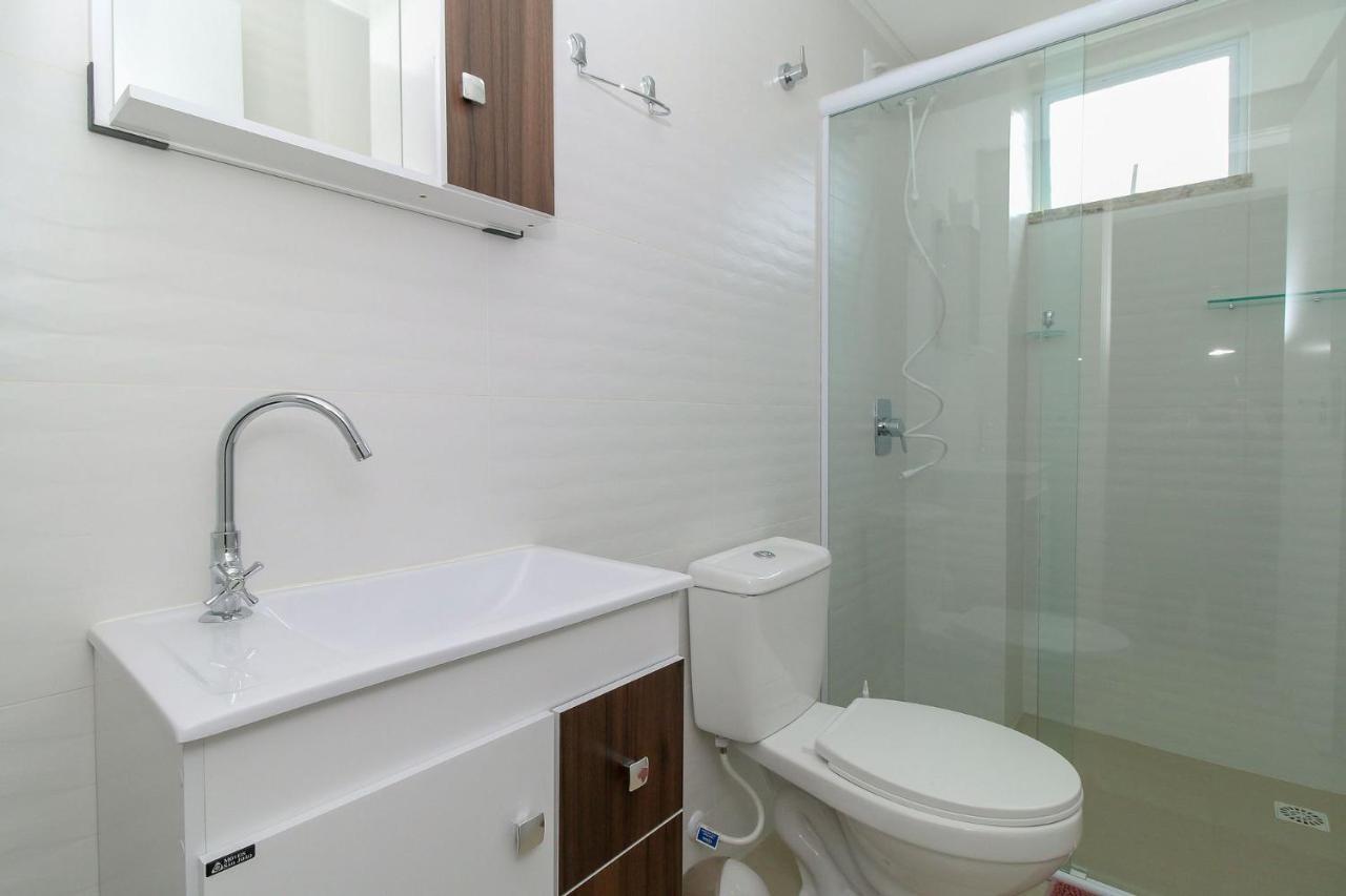ボンビーニャスAluguel Apartamento 2 Quartos Piscina Bombas Sc 419アパートメント エクステリア 写真