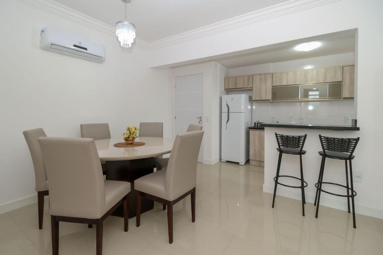 ボンビーニャスAluguel Apartamento 2 Quartos Piscina Bombas Sc 419アパートメント エクステリア 写真