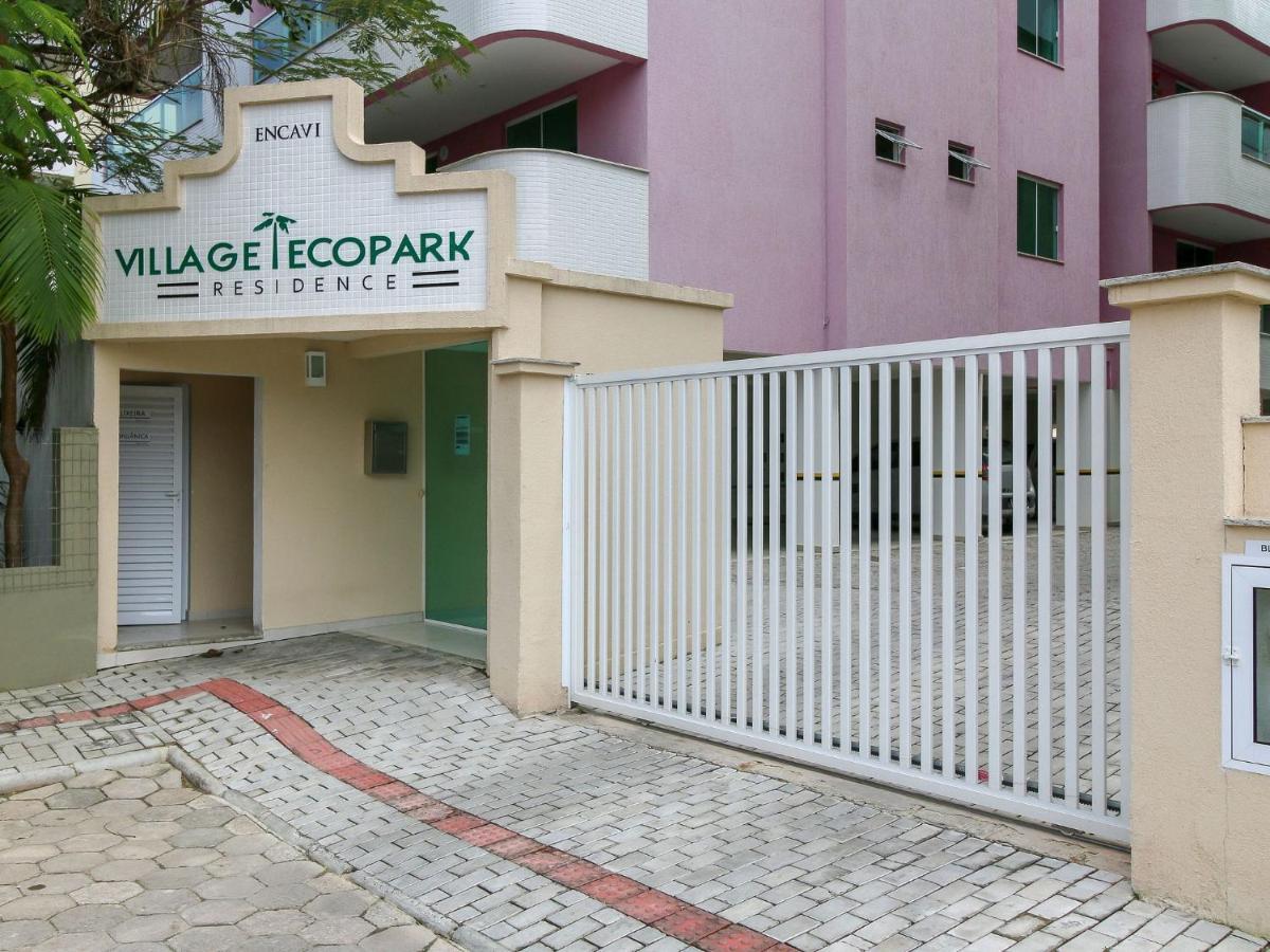 ボンビーニャスAluguel Apartamento 2 Quartos Piscina Bombas Sc 419アパートメント エクステリア 写真